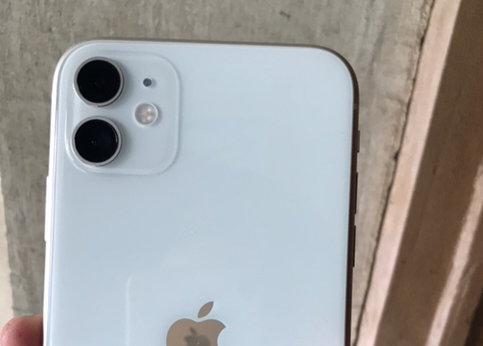 深圳iphone售后维修中心,iPhone11卡死了该怎么办显示屏不动